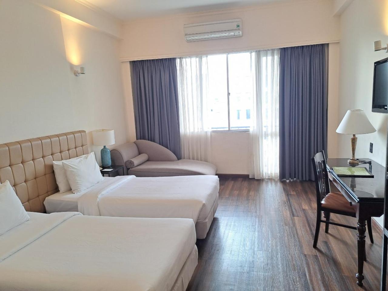 Liberty 2 Hotel Thành Pho Ho Chí Minh Esterno foto