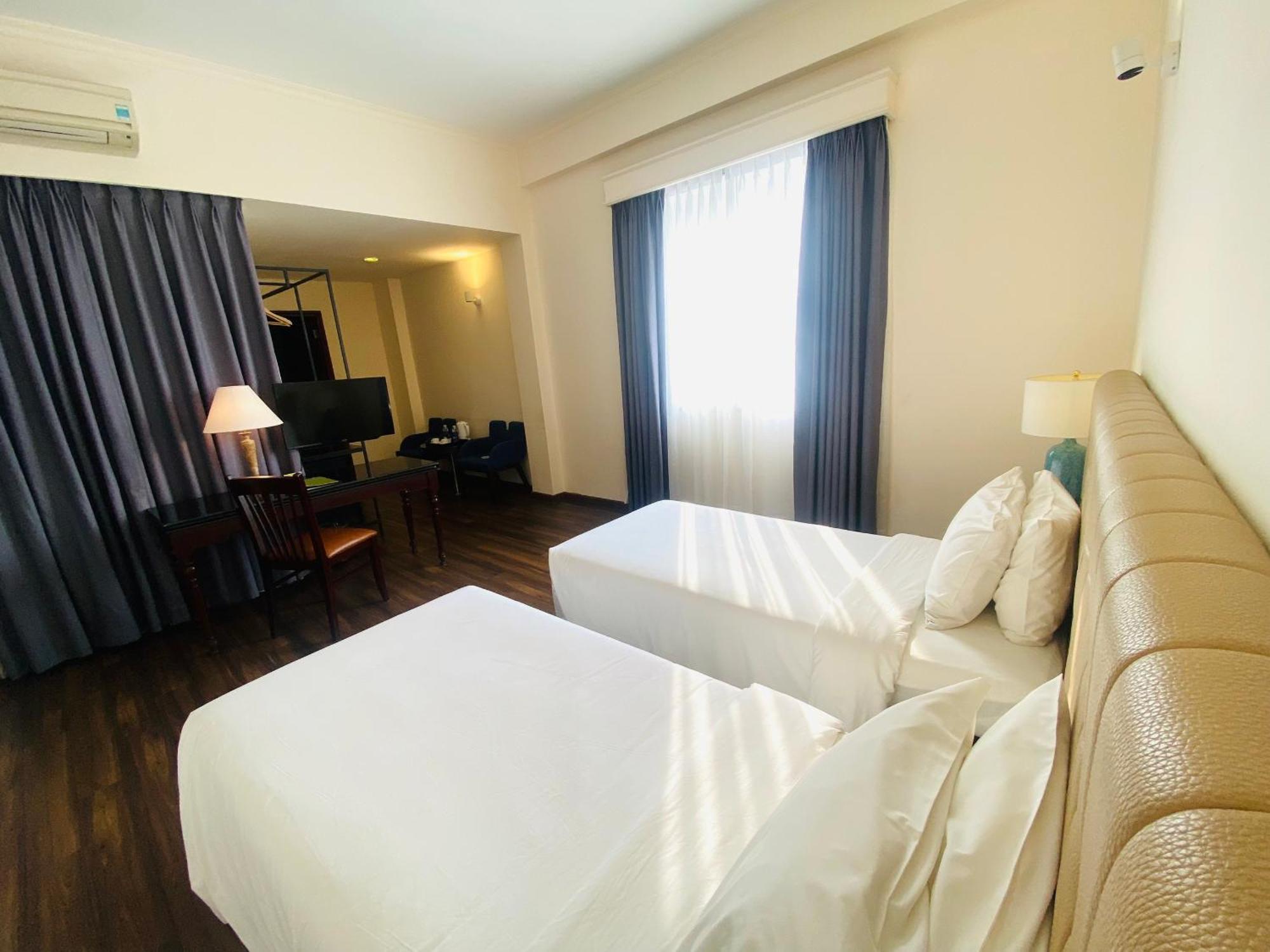 Liberty 2 Hotel Thành Pho Ho Chí Minh Esterno foto
